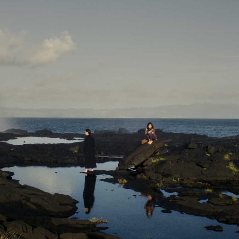 Fotograma del documental Diálogos después del final (2023) de Tiago Guedes